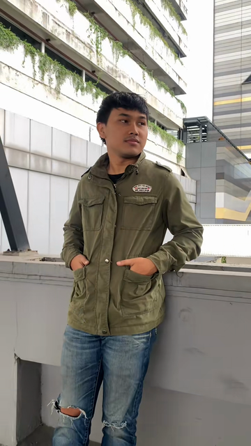 Olive Green Multi - Pocket Military - Style Jacket